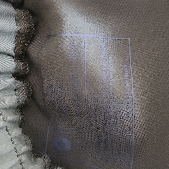 Figs Olive Green PO 2042 Zamora Jogger Scrub Pants Size XS/P - Picture 5 of 5